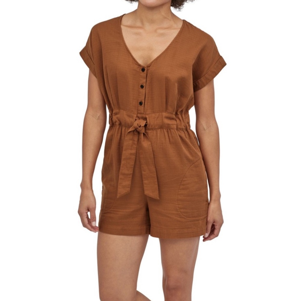 Patagonia organic cotton rust colored romper